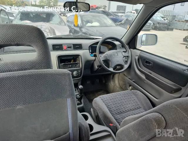 Хонда црв бензин Honda CRV 1999година на части, снимка 4 - Автомобили и джипове - 47337349