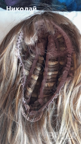 Две перуки - русолява и чисто черна, снимка 3 - Аксесоари за коса - 52550730