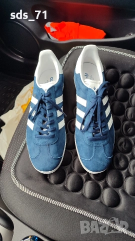 Чисто нови Adidas Gazelle blu navy N44 28.5 подметка 120лв , снимка 4 - Маратонки - 53259727