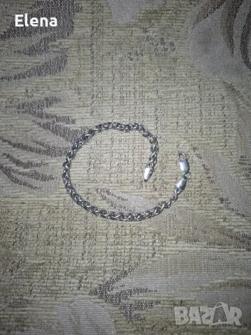 Дамска сребърна гривна,печат 925.
