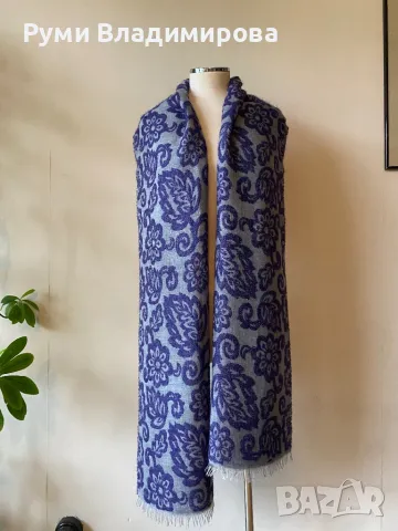 Сив Шал на лилави цветя, Nortika с модал и мохер, снимка 5 - Шалове - 48637510