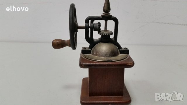 Колекционерска мелничка, снимка 3 - Антикварни и старинни предмети - 28085055