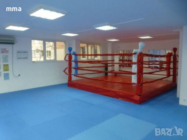 BG Боксов ринг 4х4 м. х 20 см. с 2 см. подложка и покривало от винил !