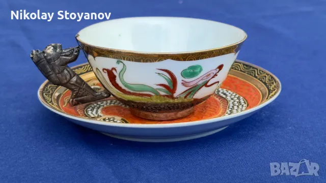 Китайска порцеланова чашка със сребърна дръжка и сребърен обков, снимка 2 - Антикварни и старинни предмети - 48011556