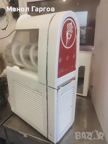 машина за сладолед, снимка 3 - Обзавеждане за заведение - 49853862