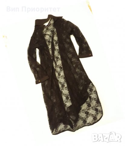 Много луксозна копринена горница в черно, марка KIKI RIKI  с конусовидни ефектни копчета, снимка 1 - Туники - 37446306