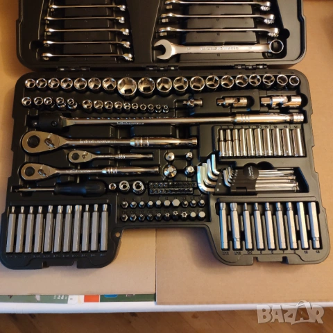 Halfords Advanced 150части 1/4 3/8 1/2 гедоре /гидория къси дълги вложки ключове комплект, снимка 5 - Куфари с инструменти - 52920145