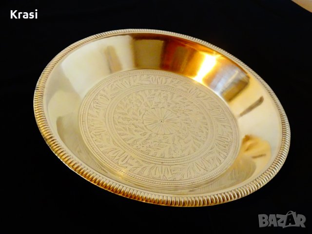 Дълбока бронзова фруктиера,салатиера 29 см.,гравирана. 