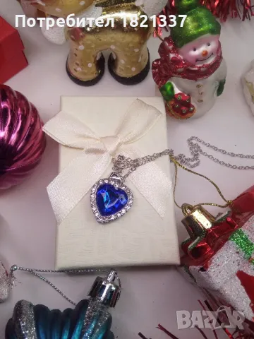 Колие с кристали , снимка 2 - Колиета, медальони, синджири - 49339056