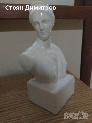 Класически порцеланов бюст на богиня Дияна, перфектно изпълнение чиста, нова , снимка 7 - Колекции - 51976798