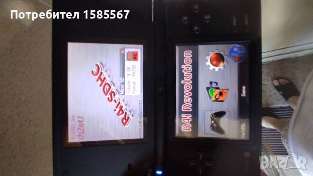 Nintendo ds lite DSİ r4 + 4gb igri, снимка 2 - Nintendo конзоли - 37543485