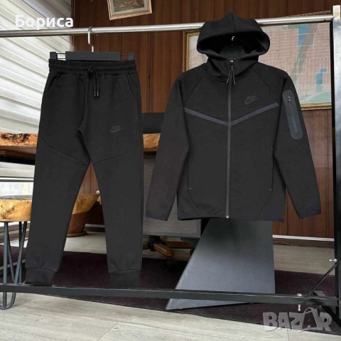 Детски спортни комплекти Nike Tech 