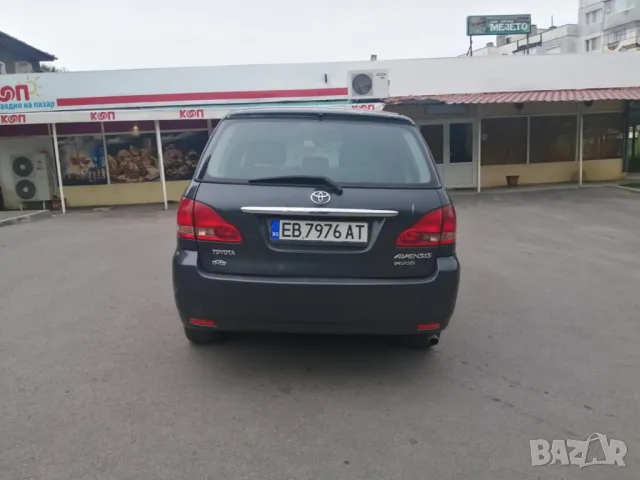 Toyota Avensis verso D4D
Тойота Авенсис Версо Д4Д, снимка 5 - Автомобили и джипове - 49654547
