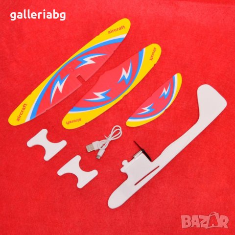 Светещ сглобяем самолет, снимка 2 - Влакчета, самолети, хеликоптери - 39372240