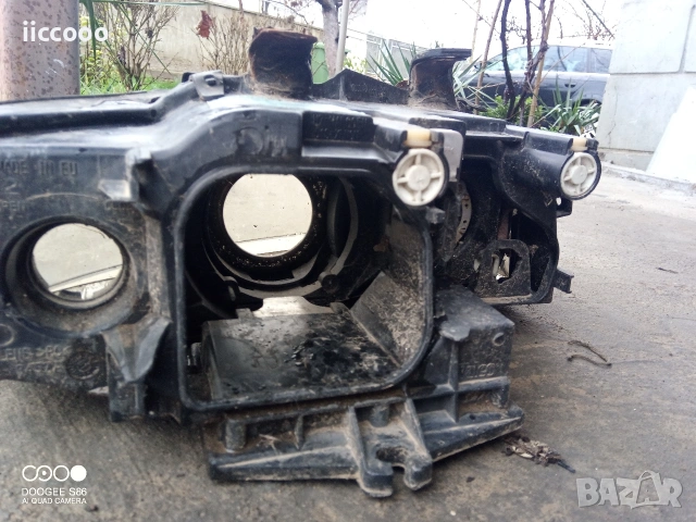 Ляв Фар за Audi a4 b6, снимка 2 - Части - 53250545