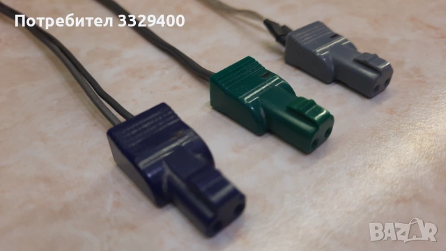 букси (конектори) Sony с кабел-за тонколони, снимка 2 - Тонколони - 52113537