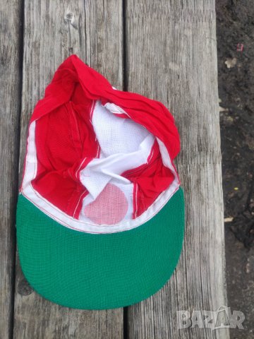 Продавам Шапка България 681 * 1944 НРБ, снимка 5 - Други ценни предмети - 43844709