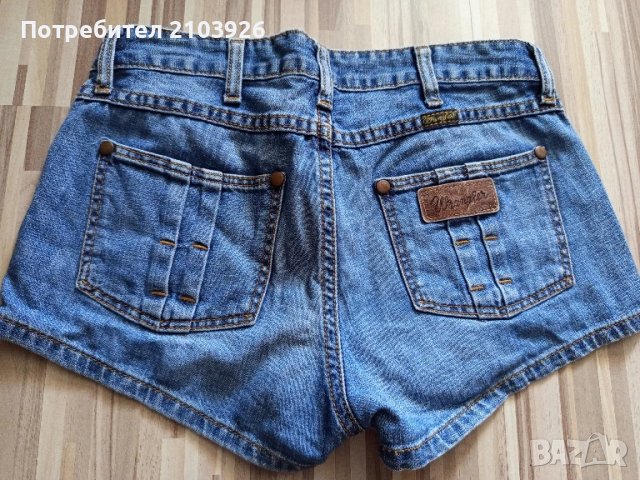 Къси панталони Guess, Wrangler размер S, цена 15лв, снимка 5 - Къси панталони и бермуди - 50672109