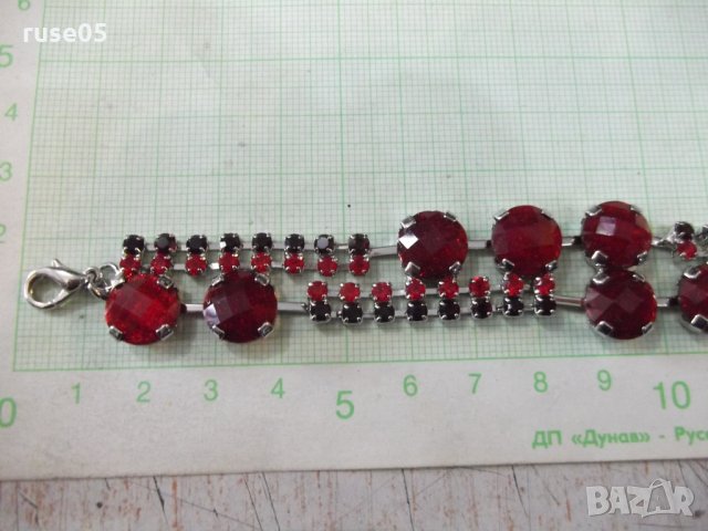 Верижка за ръка с червени камъни имитационна бижутерия, снимка 3 - Други - 32668744