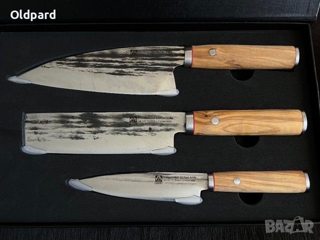 Комплект висококачествени кухненски ножове (три броя). 