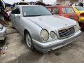 Mercedes-Benz E 200 2.0I, снимка 2