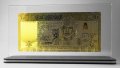 Златна банкнота 10 Омански рияла в прозрачна стойка - Реплика, снимка 2