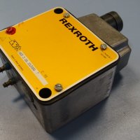 пресостат за налягяне Rexroth HED 3 OA 33/200 Bourdon tube pressure switch, снимка 2 - Резервни части за машини - 37720198