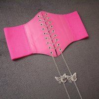 Розов корсет от еко кожа с метална верижка и висулки пеперуди в сребрист цвят, снимка 4 - Корсети, бюстиета, топове - 39470497