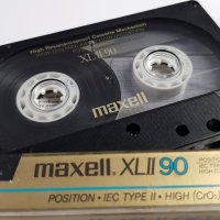 MAXELL XL II японски хромни аудиокасети, снимка 1 - Аудио касети - 43980941