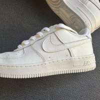 Nike air force номер 37,5., снимка 11 - Детски маратонки - 44014314