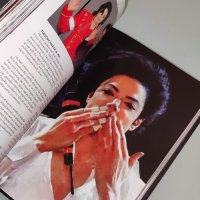Michael Jackson книга-албум, снимка 5 - Други - 43316737
