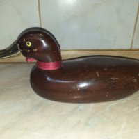 Страхотна стара дървена патица патка с бронзова човка, снимка 1 - Антикварни и старинни предмети - 43414176