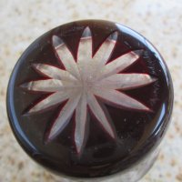Малка Кристална ваза ,червен кристал, снимка 2 - Декорация за дома - 36948237