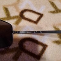 Мъжки слънчеви очила GUESS, снимка 5 - Слънчеви и диоптрични очила - 43466417