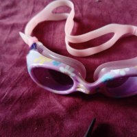 Прекрасни оригинални плувни очилаъ, снимка 8 - Водни спортове - 27083073