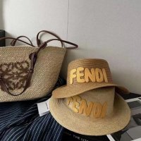 шапки Fendi реплика, снимка 1 - Шапки - 36915837