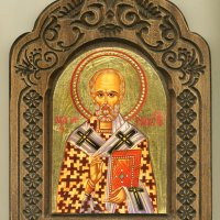 Икона Св. Никола с дърворезба, снимка 1 - Икони - 39788096