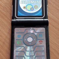 Motorola V3(2 бр.) - за ремонт, снимка 2 - Motorola - 38222662