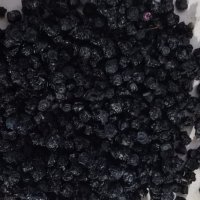 Черна боровинка(суха) , снимка 1 - Домашни продукти - 44116863