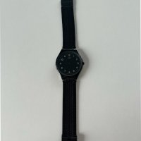 Чисто нов часовник Swatch , снимка 1 - Дамски - 44895745