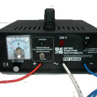 Българско, трансформаторно зарядно устройство за акумулатори РЗУ12V15А  . , снимка 1 - Аксесоари и консумативи - 27470841