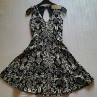 Нова Разкроена рокля, снимка 1 - Рокли - 33582254