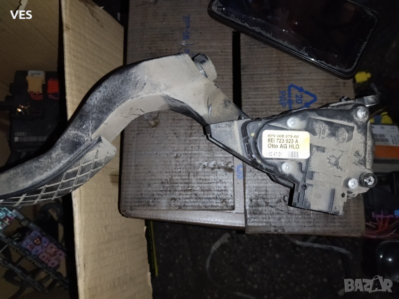 Педал на газта Ауди А4 Б6 автомат, снимка 1