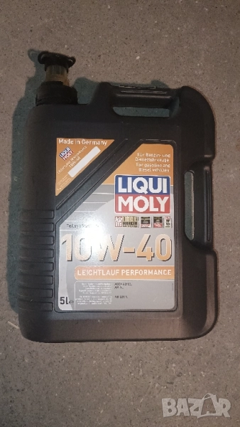 Автомобилно масло 10/40 ново, снимка 1