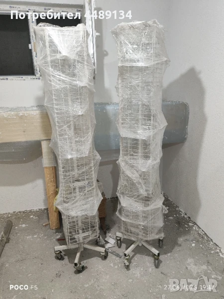 Рекламни метални стойки. Обявената цена е за двете., снимка 1