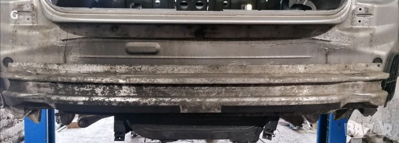 Задна греда Audi A4 B6 , снимка 1