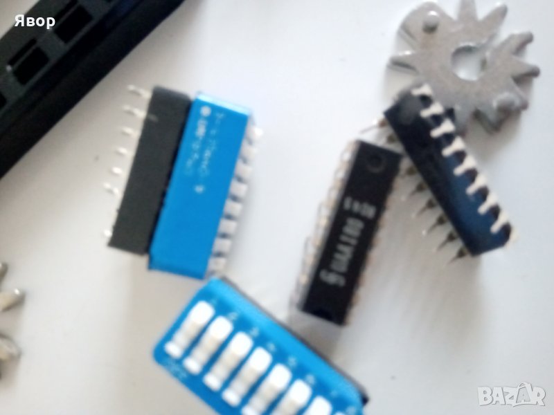 Електронни части . намалено на 30 лв., снимка 1