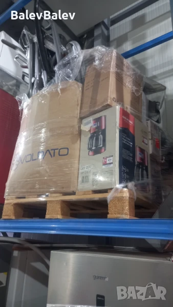 Палети с електроуреди , снимка 1