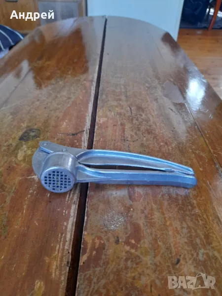 Стара алуминиева преса за чесън #24, снимка 1