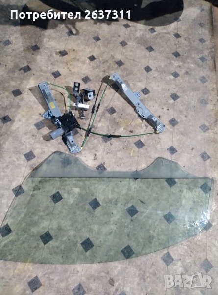 Стъклоподемник ,стъкло и панти от лява врата Опел Корса Д, 2 врати, снимка 1